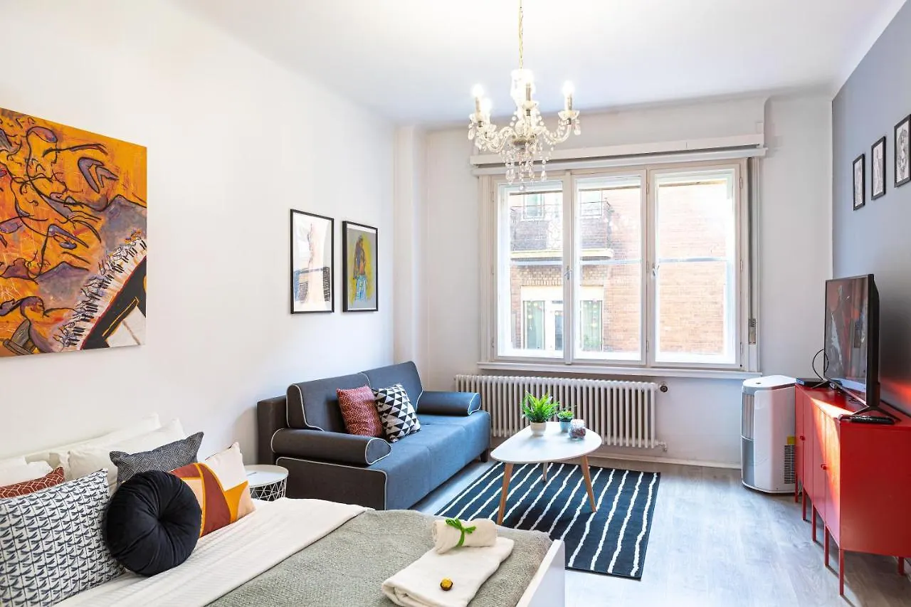 Sweet Studio With Art In The Heart Of Budapest Apartment 0*,  Hungary